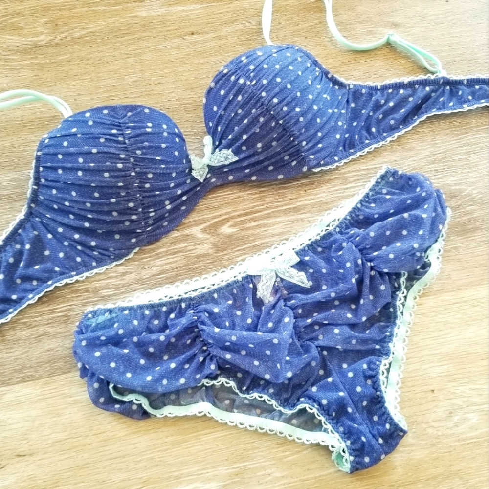 Victoria's Secret Vintage Polka Dot Push-up Bra & Bikini Panty Set NWT Ruching - Picture 3 of 13